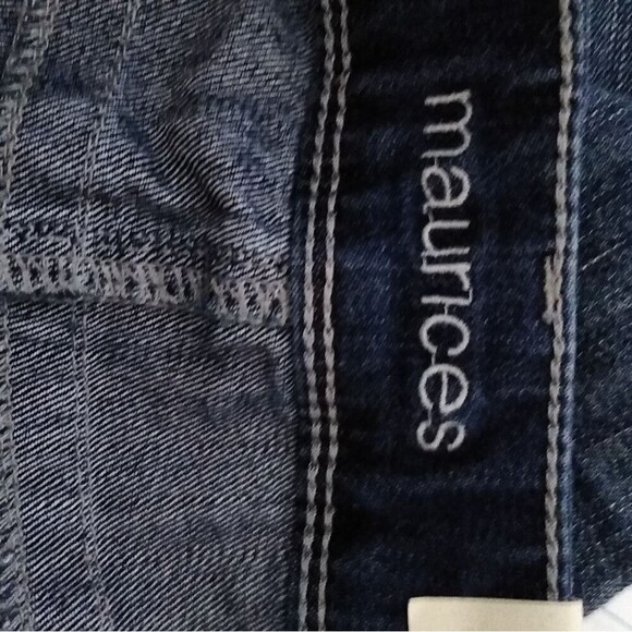 Maurices Slim Boot Midrise Denim Flex Medium Wash Embroidered Pocket Sz 8 LONG - Picture 9 of 11